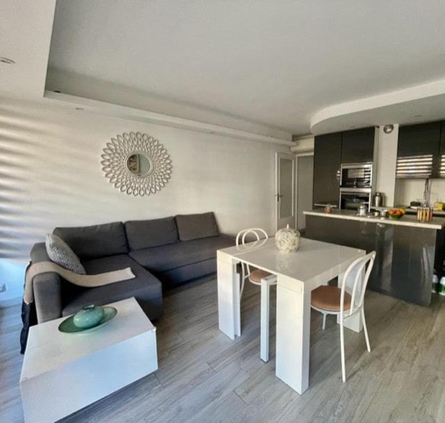 Appartement Plein Centre Saint-Tropez